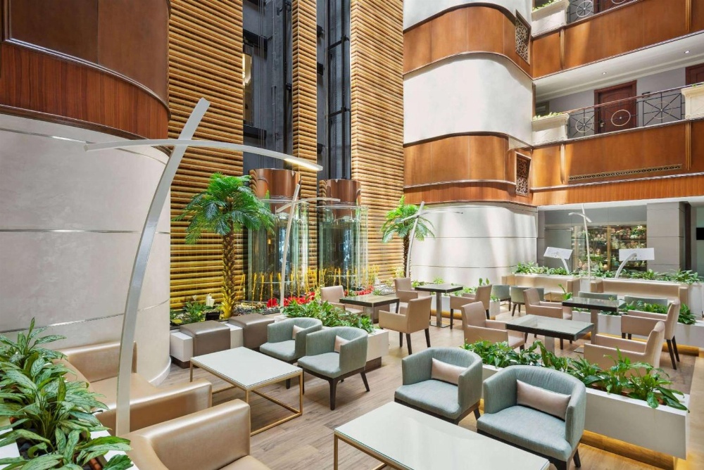 Howard Johnson Plaza by Wyndham Dubai Deira